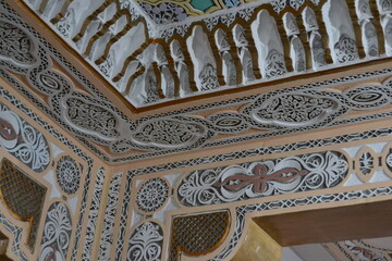 Fototapeta na wymiar Arabesqe in Tunesien Dekoration Wandvertäfelung