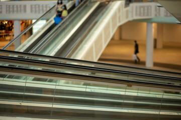 Obraz premium escalator in the airport