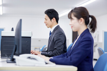 ビジネス　デスクワーク