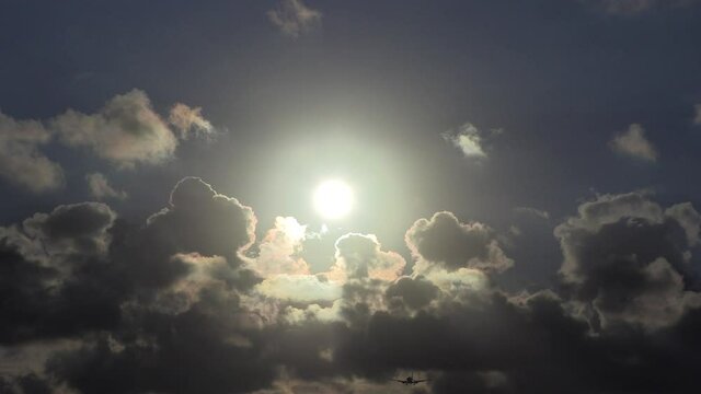 Sole al tramonto