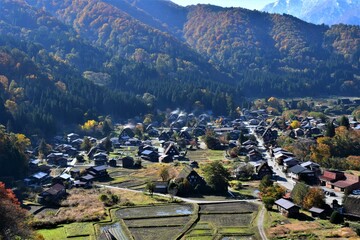 World Heritage Shirakawa-go Autumn Japan 世界遺産白川郷合掌造り集落 © okazin86