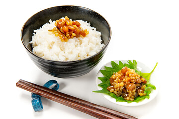 醤油の実と御飯
