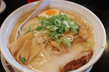 日本のとても美味しいラーメン