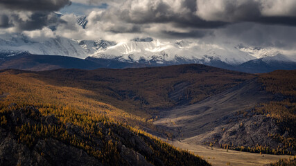 Chuya range in autumn, kurai steppe, and the river Chuya, Russia, Altai Republic in September