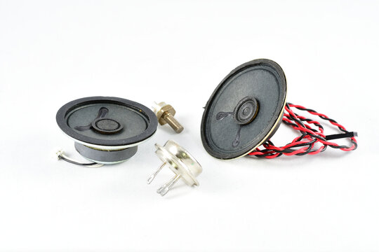 electrodynamic sound emitters, speakers, radio components, transistor, thyristor