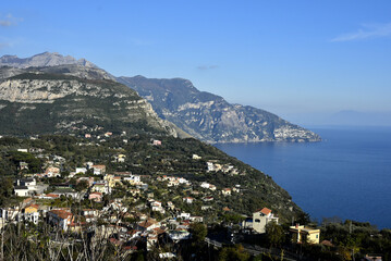 Obraz premium Panoramic view of the coast in the province of Naples, Italy.