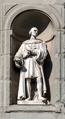 Statue of Pier Capponi, Florentine statesman and warrior in the 15th century, in a niche of the Loggiato of the Uffizi, Florence city center, Tuscany, Italy