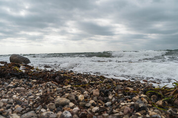 Fototapeta na wymiar rocks on the sea