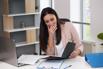 Satisfied with the euphoric European employee of a business woman feels like a winner to celebrate victory on the Internet,