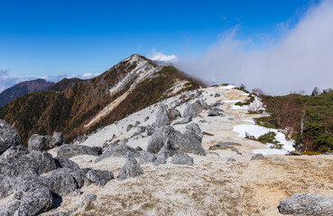 Fototapeta premium 秋の鳳凰山登山