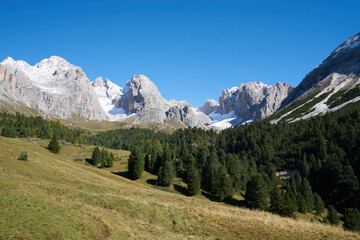 Fototapeta na wymiar Rocky mountain scenery, Dolomites, Italy