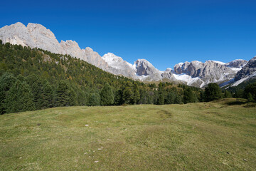 Fototapeta premium Rocky mountain scenery, Dolomites, Italy