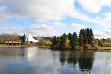 Fototapeta na wymiar October Day On The Lake, William Hawrelak Park, Edmonton, Alberta
