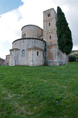 Fototapeta na wymiar Abby of Sant'Antimo, Tuscany, Italy