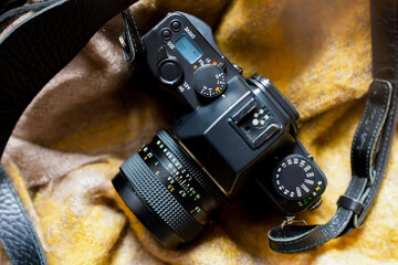 フィルムカメラのレンズと絞り