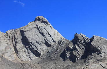 details of a mountain range