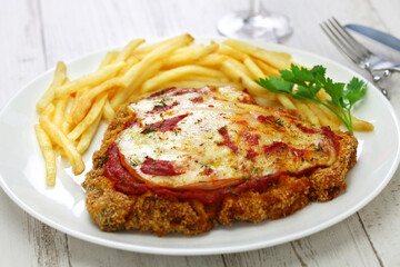 milanesa a la napolitana, Argentina breaded beef cutlet with mozzarella cheese & tomato sauce
