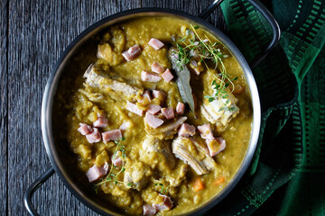 green pea soup with pork ribs and ham