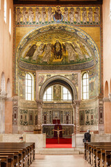 Basílica de Santa Eufrasia, siglo VI,mosaico de Cristo en brazos de la Virgen ,Croacia, europa