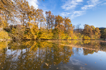 Autumn on an idyllic lake in Austria