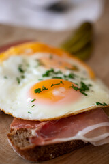 eggs sunny side up