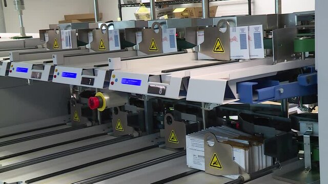 AUTOMATIC BALLOT COUNTING MACHINE SORTING VOTES