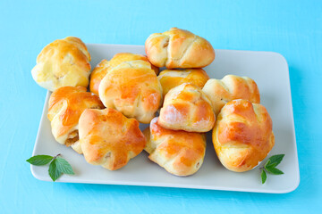 Blätter- Hefegebäck