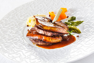 Foie gras et boeuf 