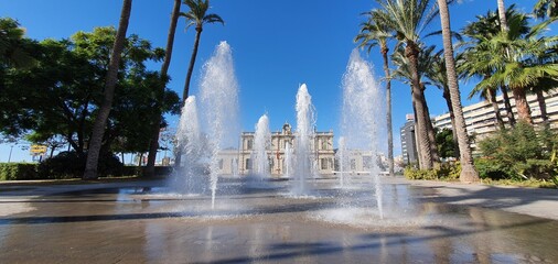 Fuente de la Plaza de la Casa del Mediteraneo