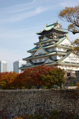 秋の大阪城