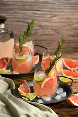 Fresh lime and rosemary combined with fresh grapefruit juice and tequila are the perfect way to get the most out of these amazing products.