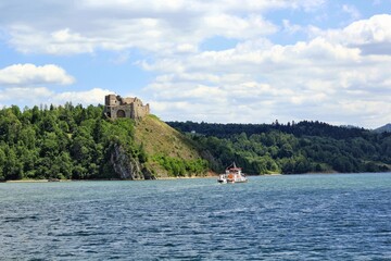 Fototapeta premium boat on the lake