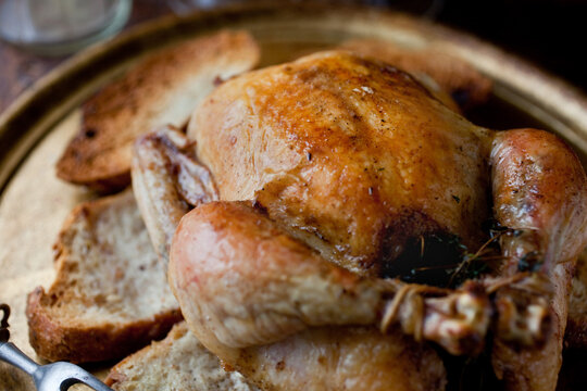 Chicken roast with garlic and thyme