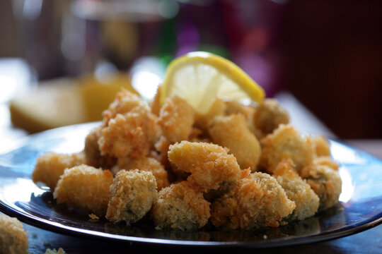 Close up of chicken nuggets on plate