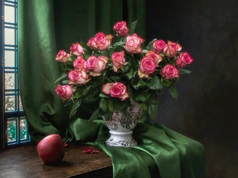 Still life with  splendid bouquet of pink roses