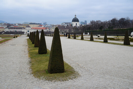 Amazing park Belevedero in Viena