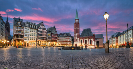 Frankfurt, Germany. Panorama of Romerberg - historic market square with german timber houses at dusk - obrazy, fototapety, plakaty