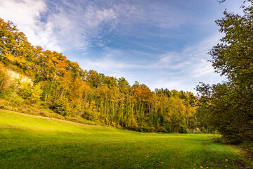 Fantastic autumn hike along the Aachtobel to the Hohenbodman observation tower