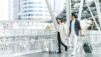 Business People Traveling Together