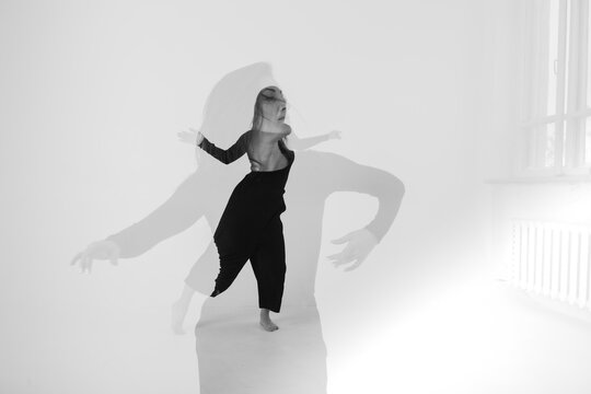 dancing illusions