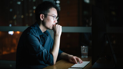 Businessman working in night