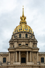 Fototapeta na wymiar The Dome of the Hotel des Invalides