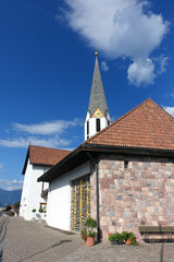 Fototapeta premium katholische Heilig Geist Kirche Verdins