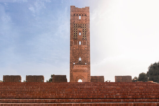 Mosque minaret ruin in Mansourah
Mansoura tower Tlemcen Algeria


