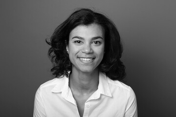 Fototapeta premium Portrait of a beautiful younng woman