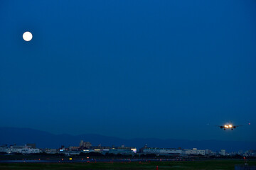 満月のLanding