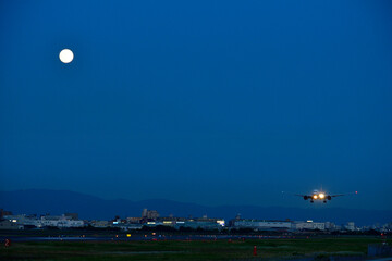 満月のLanding