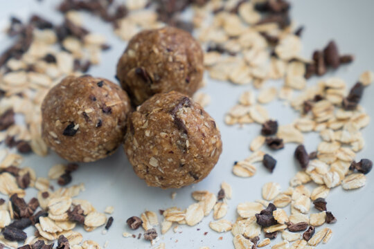 Chocolate Chip Energy Balls