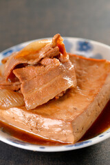 肉豆腐
