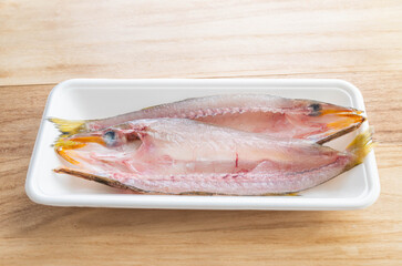 生の赤カマス　開き